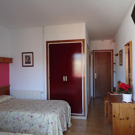 Hostal Magnolia Lloret de Mar Exteriör bild