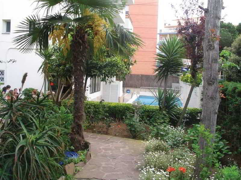 Hostal Magnolia Lloret de Mar Exteriör bild