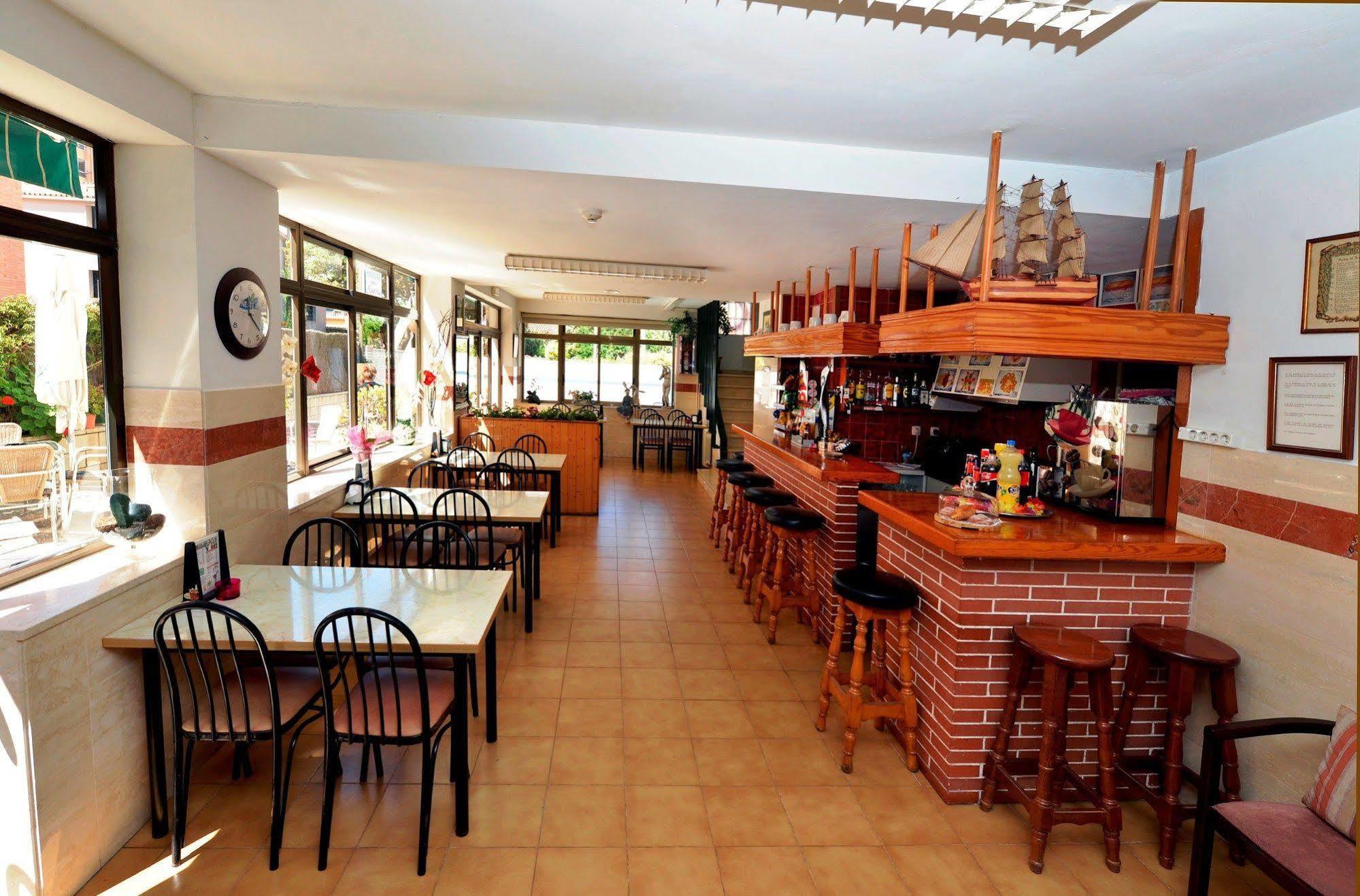 Hostal Magnolia Lloret de Mar Exteriör bild
